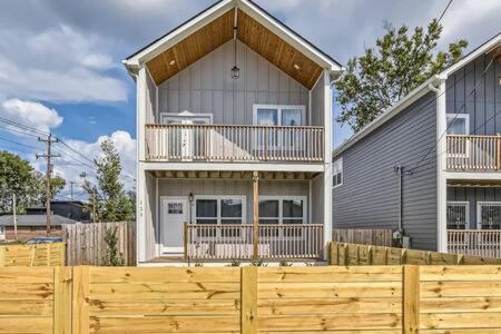 Villa New Build 5 Min To Broadway Sleeps 10 à Nashville Extérieur photo