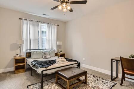 Villa New Build 5 Min To Broadway Sleeps 10 à Nashville Extérieur photo
