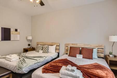 Villa New Build 5 Min To Broadway Sleeps 10 à Nashville Extérieur photo
