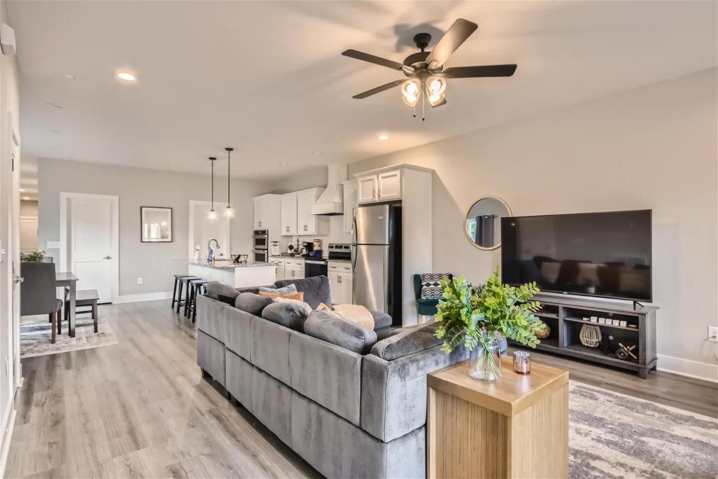 Villa New Build 5 Min To Broadway Sleeps 10 à Nashville Extérieur photo